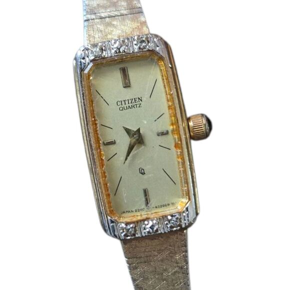 Vintage Citizen CQ Rectangle Ladies Watch Gold Plated 3250-226348 Damaged Band - Picture 1 of 4